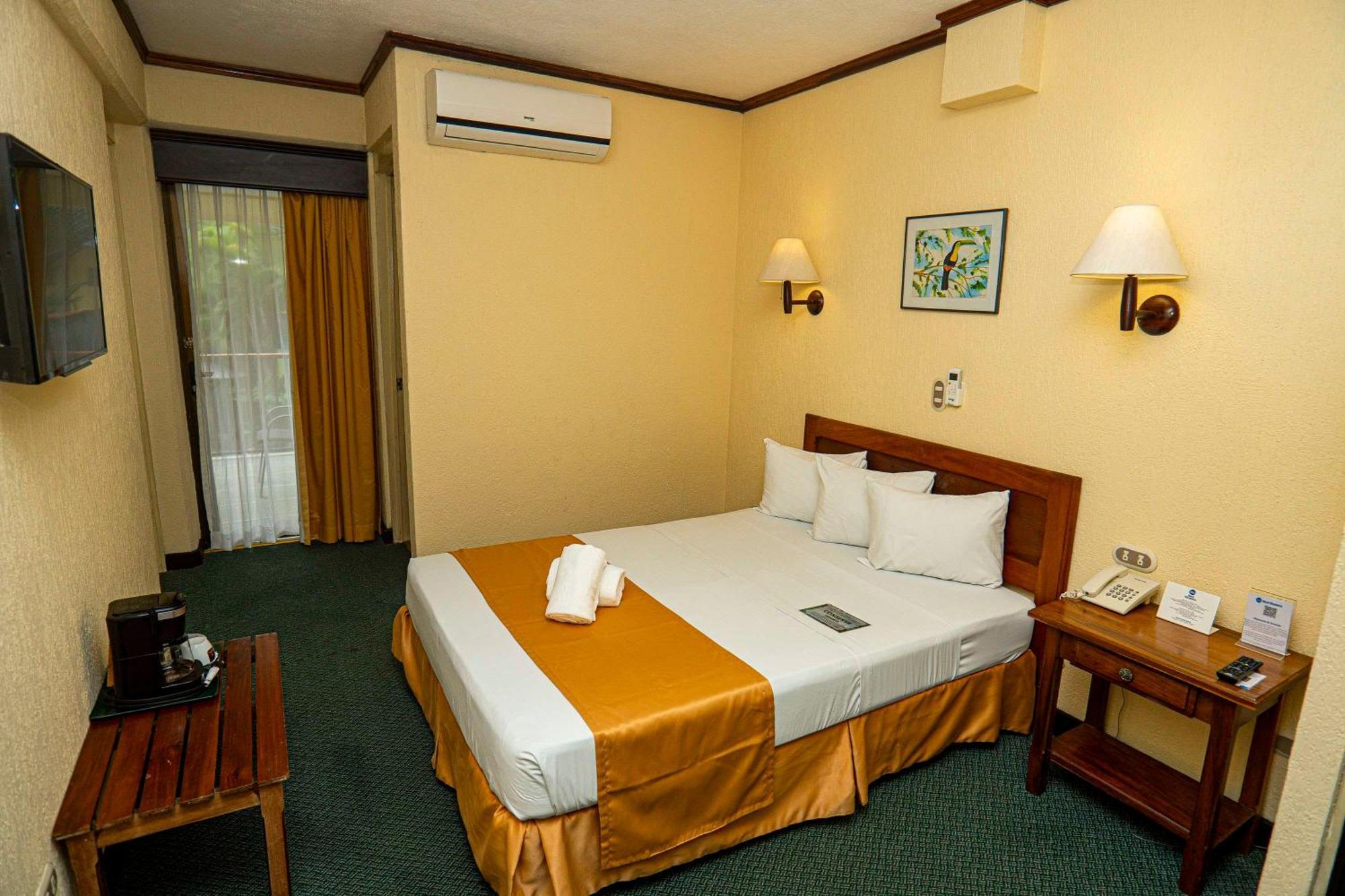 Best Western Hotel & Casino Kamuk Manuel Antonio Eksteriør bilde